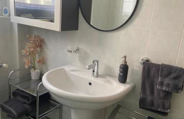 GGH studio for holiday or job - Foto 3