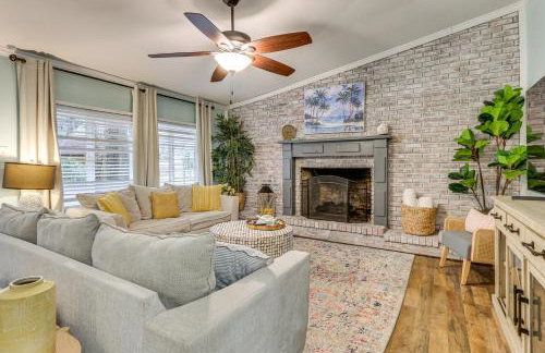 5 Mi to Historic Dtwn Beaufort Family Gem with Yard - Foto 6