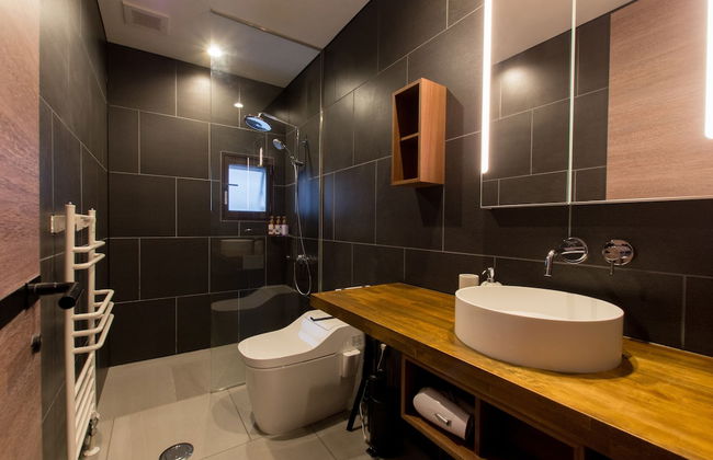 Tanuki Luxury Apartments - Photo 48