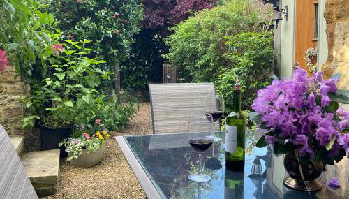 The Burrow - Foto 1, Garden, Garden view