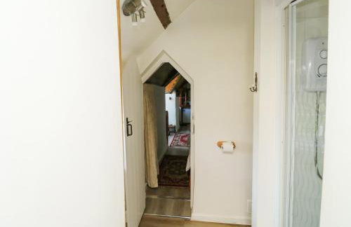 Toad Hall Cottage - Photo 17