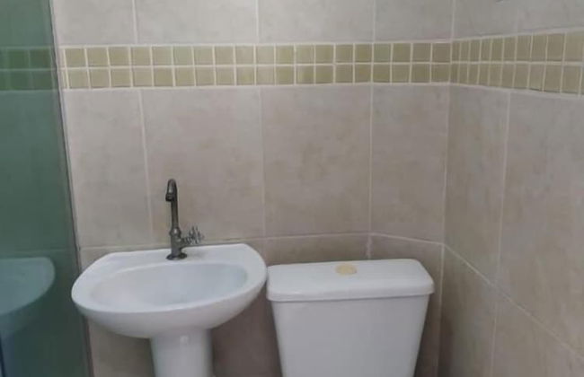 Kitnet com ar na praia das Astúrias - Foto 17