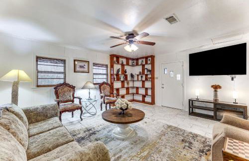 Historic Heart of Tuskegee! Cozy Home Near Campus - Foto 7