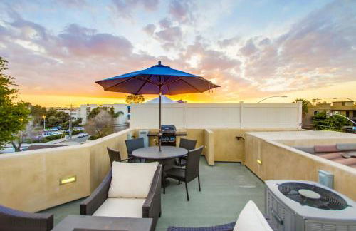 Bay View Dream Home - IndoorOutdoor Living, Rooftop & Steps to Bay - Foto 31