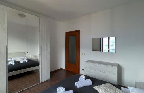 Appartamento Tivano, balcone con vista lago - Foto 13