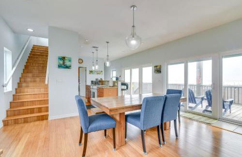 BBQs and Decks Oceanfront Surfside Beach Home - Photo 7