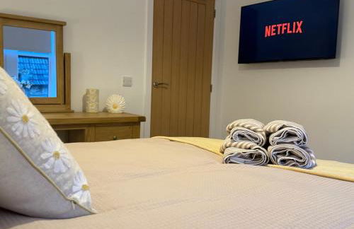 The Drapers - by Caithness Luxury Apartments NC500 - 4 Bedroom Luxury Central NC500 Apartment-Sleeps 8- Sleeps Work teams upto 4 & holiday makers upto 8 - BUDGET FRIENDLY FOR LONG STAY TRADES - CONTACT US - - Foto 26