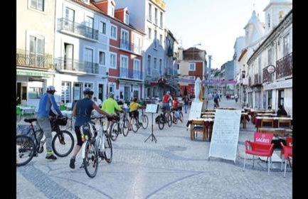 Cacilhas Amazing view of Lisbon close to beach Caparica - Foto 48