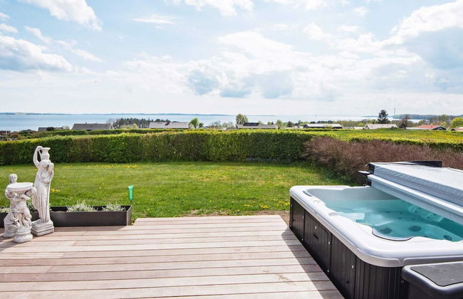 6 Person Holiday Home in Ronde - Photo 1