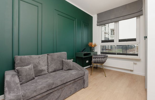 Dark Green Apartment by Renters - Foto 12