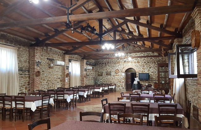 Ponte Calatrasi Agriturismo - Photo 55