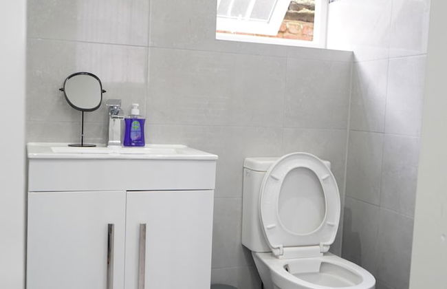 Stunning 2-bed Apartment in Birmingham - Foto 6