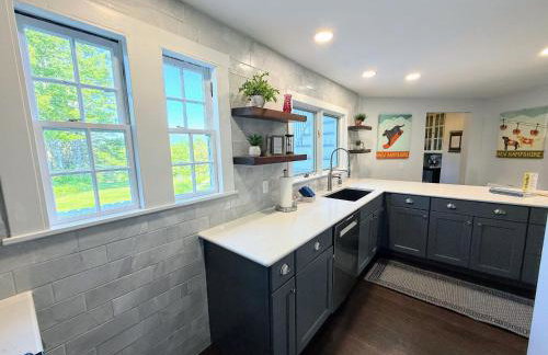WOW New Spectacular Franconia Home - history - views - fire pit - hot tub - pool - grandeur - MUST SEE - Foto 43