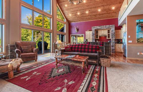 Spacious Leech Lake Home on 2 Private Acres, 200' of lake shore 15 Minutes to Walker with boat lift, dock, swimming, fire pit - Foto 8