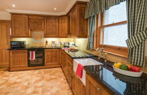 Rymore Wood Lodge - Seasgair Lodges - Foto 4