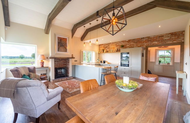 Luxury Castle Lodge - Photo 21