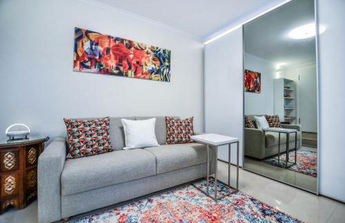 Stylisch und Schick, neue Wohnung, U-Bahn 2 Minuten - Photo 21