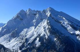 Cocon alpin rénové - Accès direct aux pistes - Foto 14