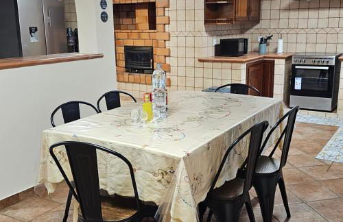 JoLi Larano - BBQ In - Foto 48