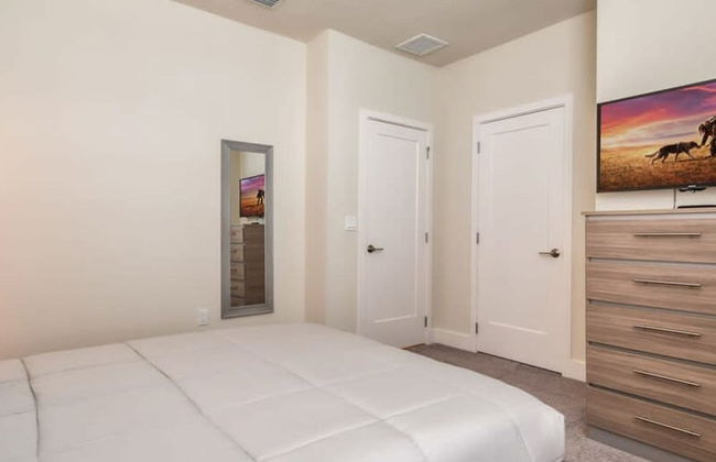 Spacious New Modern Retreat - Foto 38