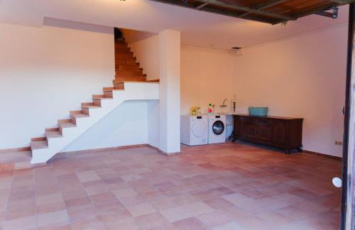 Villa renovada vista al mar y piscina climatizada - Foto 76