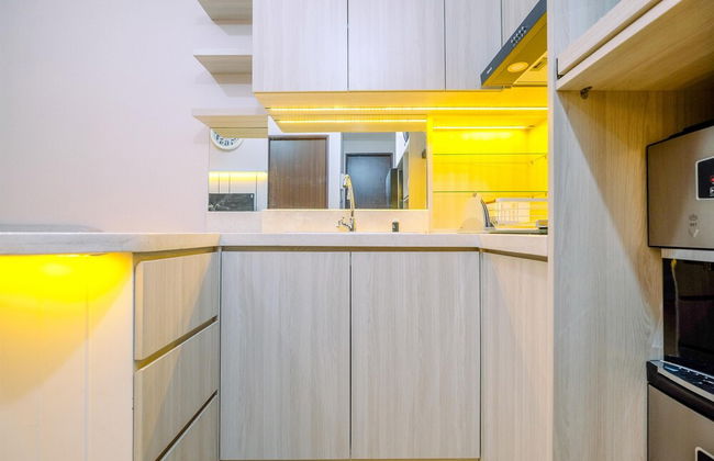 Homey And Modern Look 2Br Transpark Cibubur Apartment - Foto 13