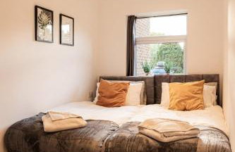 Cosy 2 Bedroom Apartment - Free Parking, Fast WiFi and Smart TV by Tejza Property - Foto 7