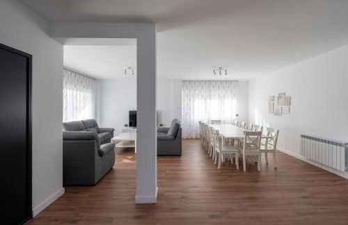 La Atalaya - Photo 1