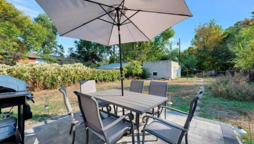 Longmont 2BD Comfort | Outdoor dining + Parking - Foto 2, Other