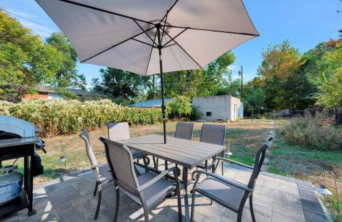 Longmont 2BD Comfort | Outdoor dining + Parking - Foto 2