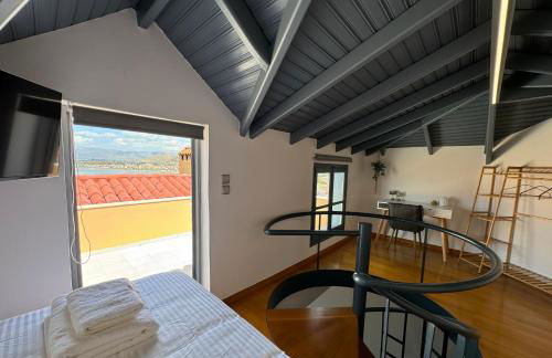 S&F Luxury Apartment - Photo 14