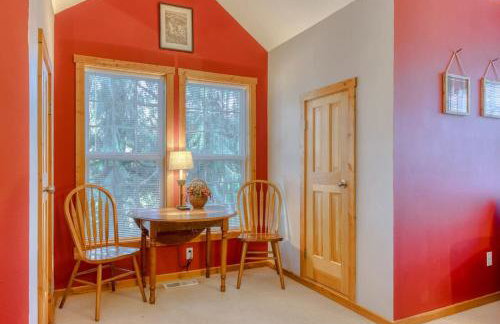 Lazy Bear Lodge · Spacious 6BR Lodge with Chef's Kitchen, Hot Tub, Golf Views and more - Foto 25