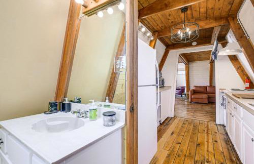 Hike, Bike and ATV! A-Frame Rimrock Cabin with Views - Foto 12