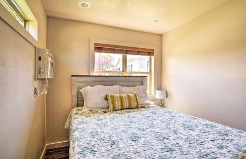 Resort Cabin with Nearby Pool and Lake Access! - Foto 12