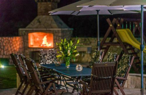 Vila Vergatum-privacy,gym,billiards,table tennis - Foto 32