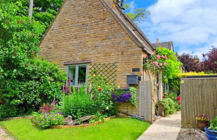 Graziers Cottage - character Cotswold cottage with inglenook, parking and pub nearby - Foto 2