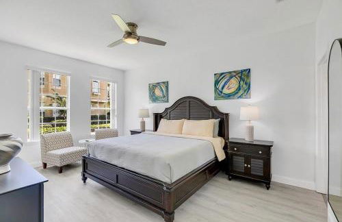 Modern Vacation Home Minutes Away From The Parks - Foto 26