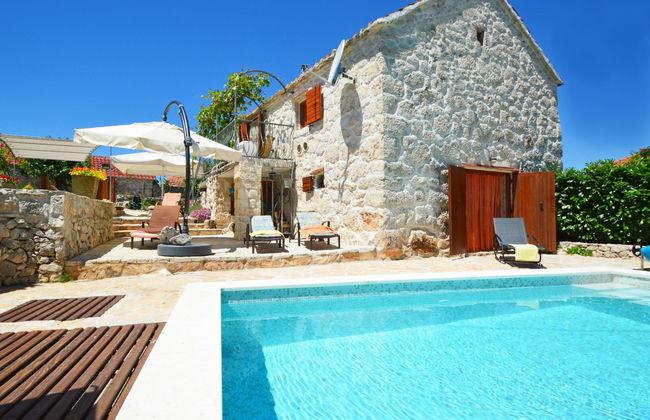 Home sweet home - Photo 1