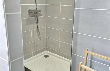 L'Incroyable Vue - LOFT - Parking privé gratuit - Foto 13