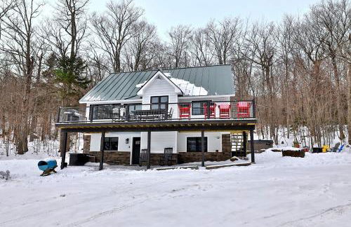 Premium 5 bedroom, pet friendly private home with hot tub 3 miles from the Skyship Bear - Foto 14