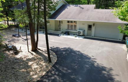 Downtown Sister Bay New Listing - Cardinal Retreat - Foto 14