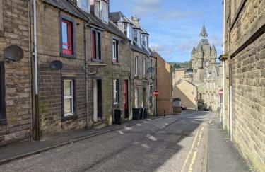 Central Hawick spacious stylish flat with log burner - Foto 2