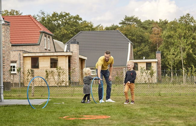 Great Villa With Luxurious Terrace, Near Roermond - Photo 36