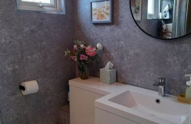 'Retro Retreat' Holiday chalet in the Norfolk Broads - Photo 14