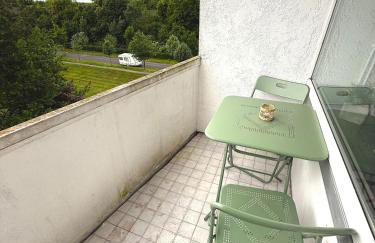 R&S-Homes-2025-Kitchen,Balcony,TV - Foto 4