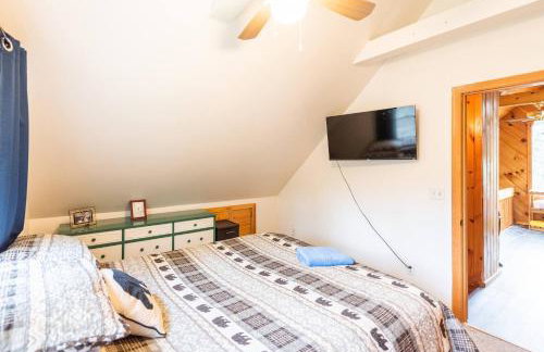 Cozy private cabin near Okemo! Large Hot tub! - Foto 19