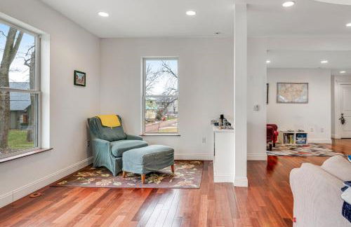 The Artist's Lakeside Hideaway - Foto 9