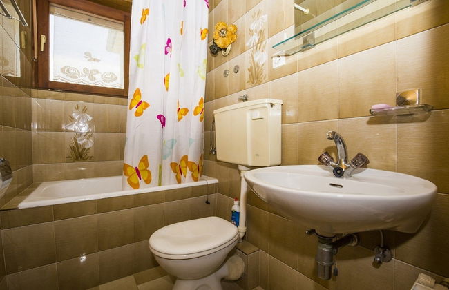 Apartments and Rooms Krstinić - Foto 43