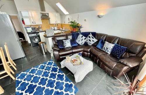 The Mermaids Watch Pendine DOG FRIENDLY with Cymru Holidays - Photo 44