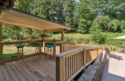 Hickory Hideaway Pet-Friendly Haven with Fire Pit! - Foto 26